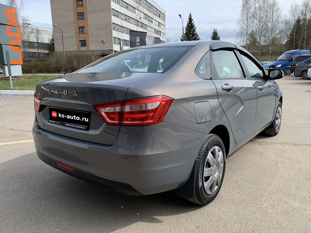 Lada (ВАЗ) Vesta, 2021г, передний привод, механика