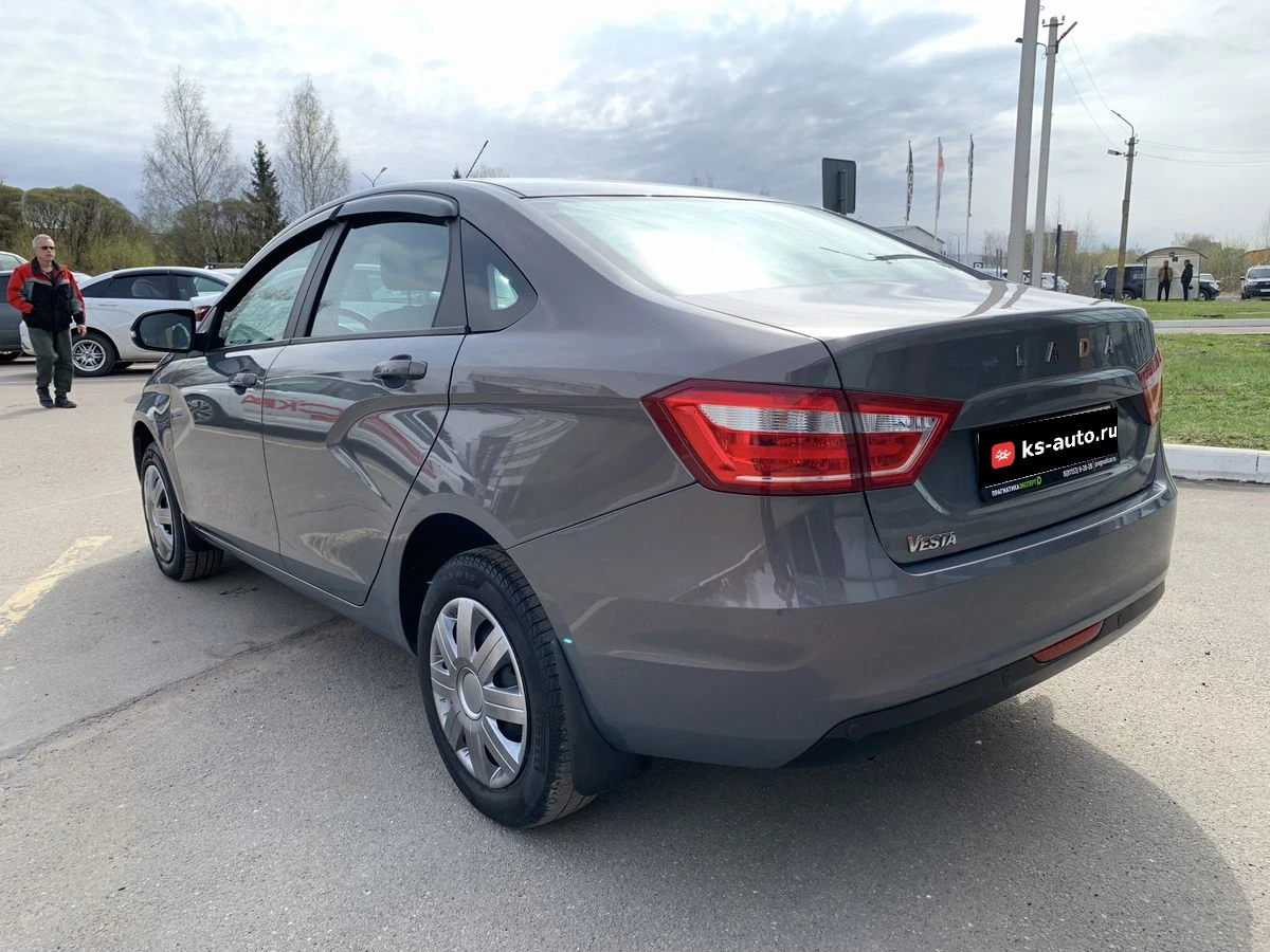 Lada (ВАЗ) Vesta, 2021г, передний привод, механика