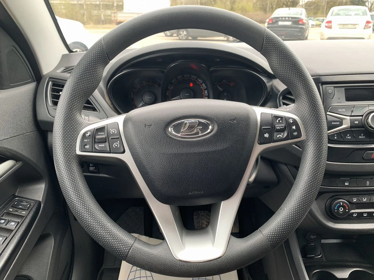 Lada (ВАЗ) Vesta, 2021г, передний привод, механика