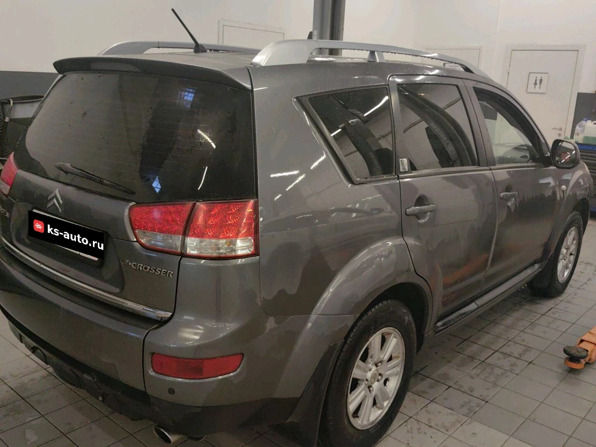 Citroen C-Crosser, 2010г, полный привод, вариатор