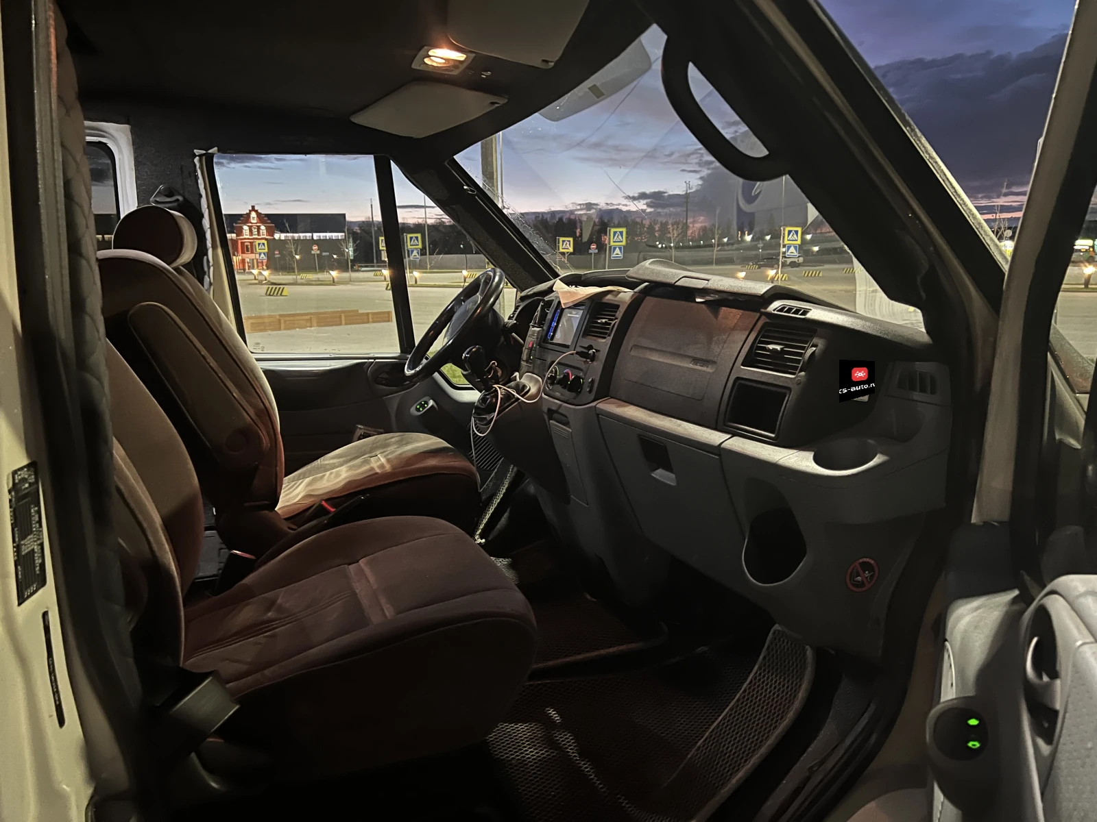 Ford Transit, 2011г, Подключаемый полный привод, Механическая