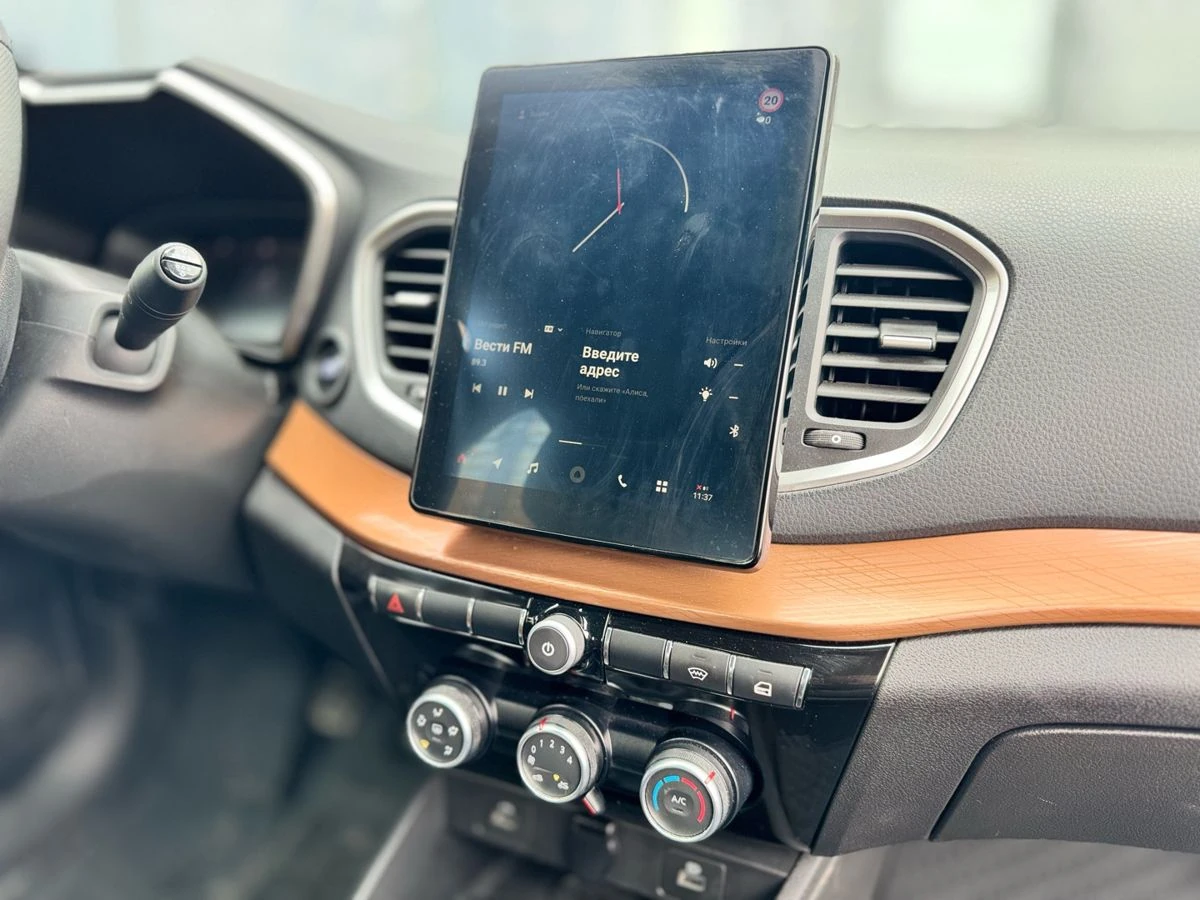 Lada (ВАЗ) Vesta, 2023г, передний привод, механика