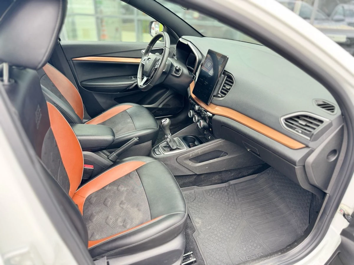 Lada (ВАЗ) Vesta, 2023г, передний привод, механика