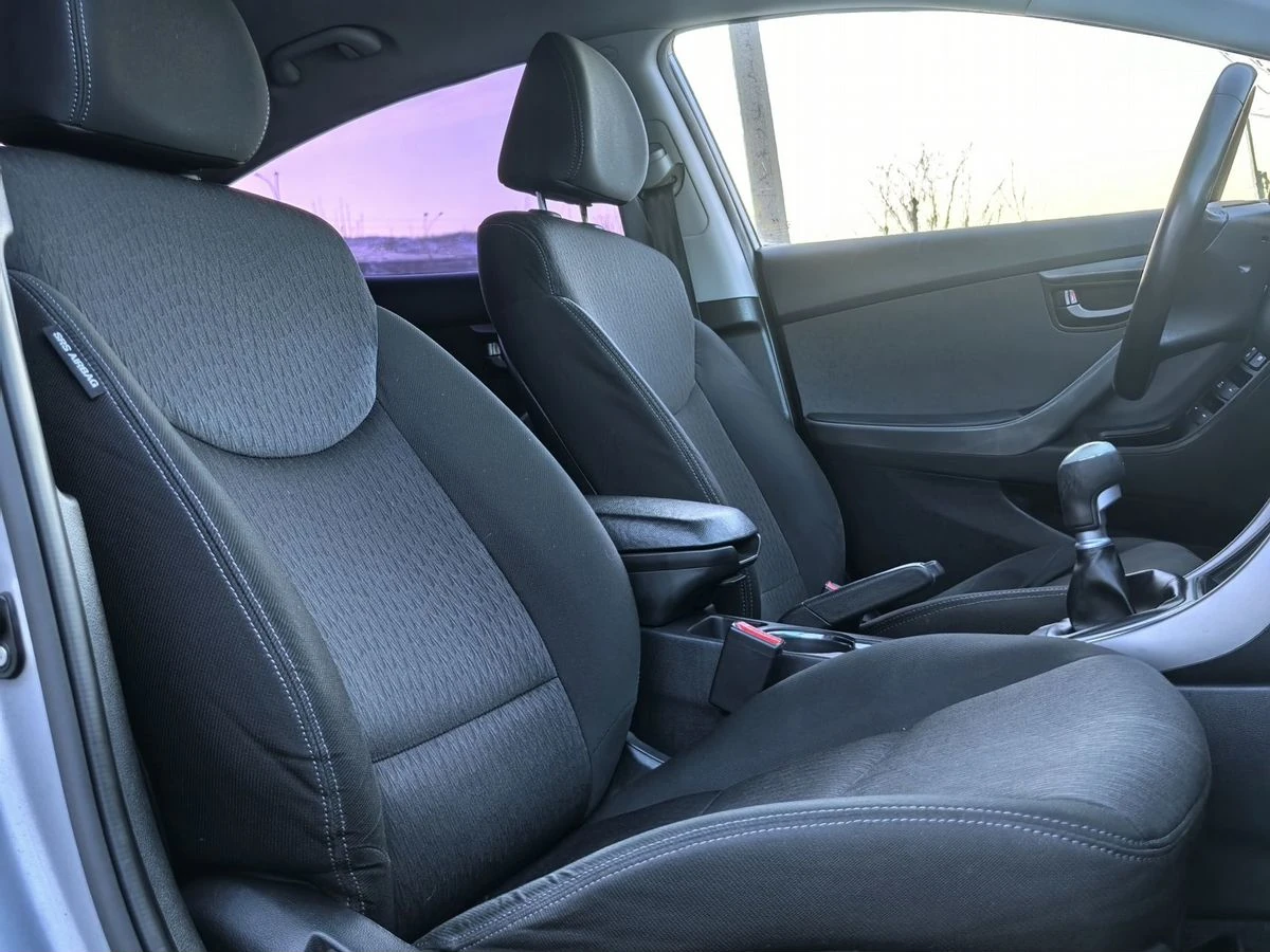 Hyundai Elantra, 2012г, передний привод, механика