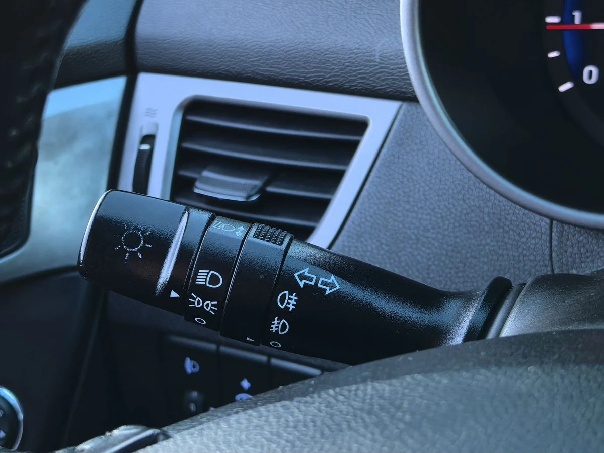 Hyundai Elantra, 2012г, передний привод, механика