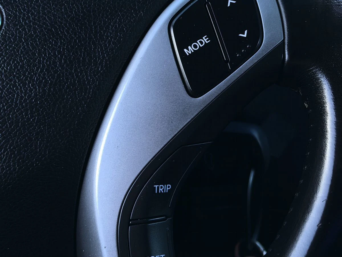 Hyundai Elantra, 2012г, передний привод, механика