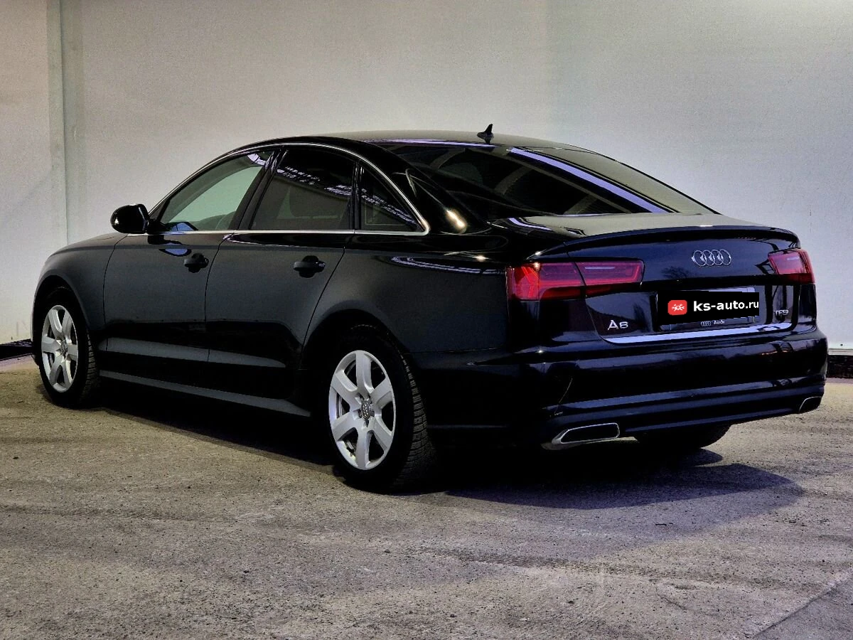 Audi A6, 2015г, передний привод, робот