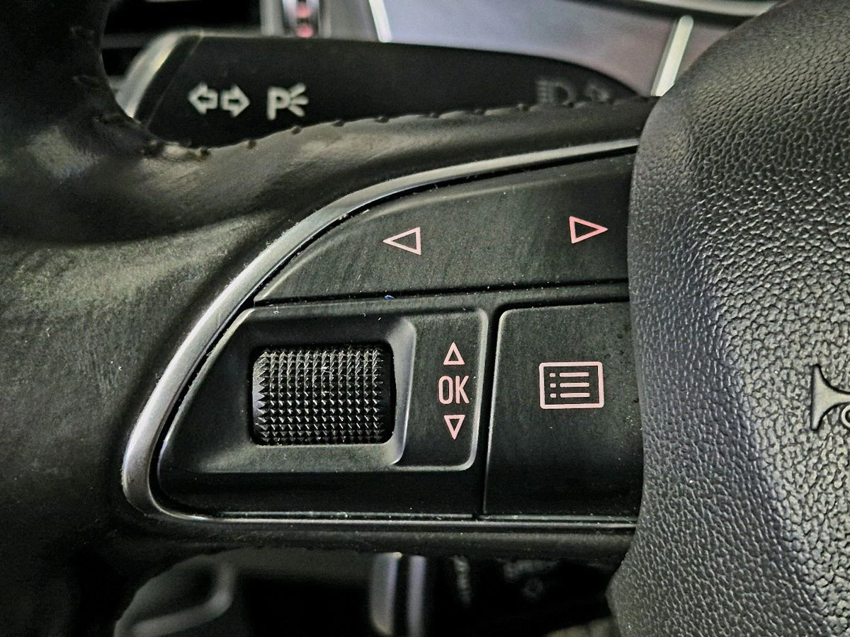 Audi A6, 2015г, передний привод, робот