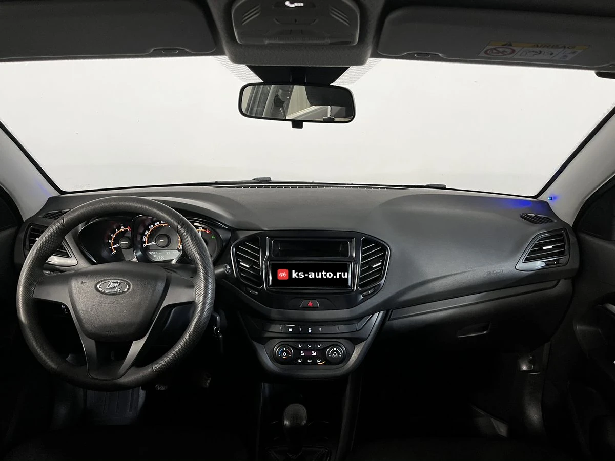 Lada (ВАЗ) Vesta, 2020г, передний привод, механика