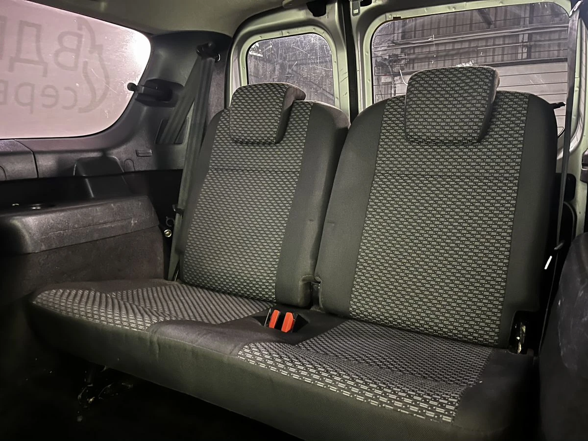 Lada (ВАЗ) Largus, 2013г, передний привод, механика