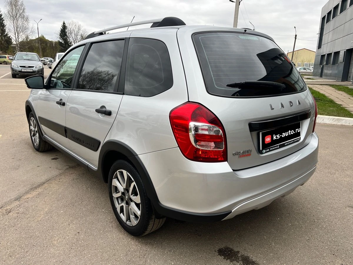 Lada (ВАЗ) Granta, 2022г, передний привод, механика