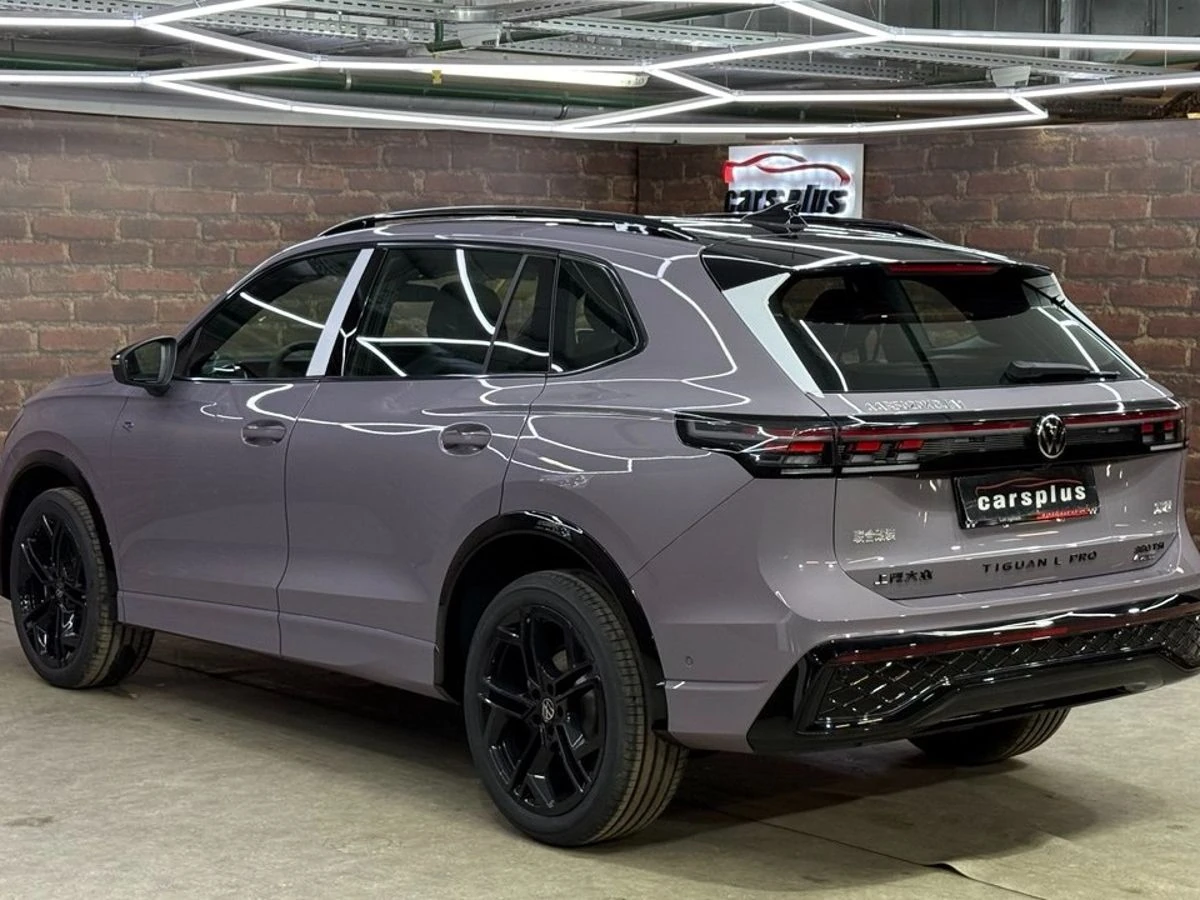 Volkswagen Tiguan, 2026г, полный привод, робот