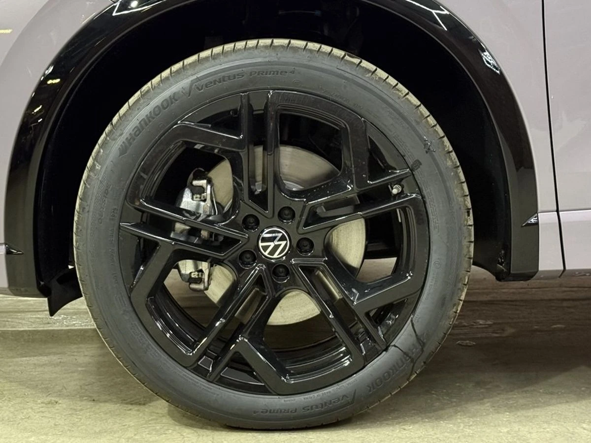 Volkswagen Tiguan, 2026г, полный привод, робот