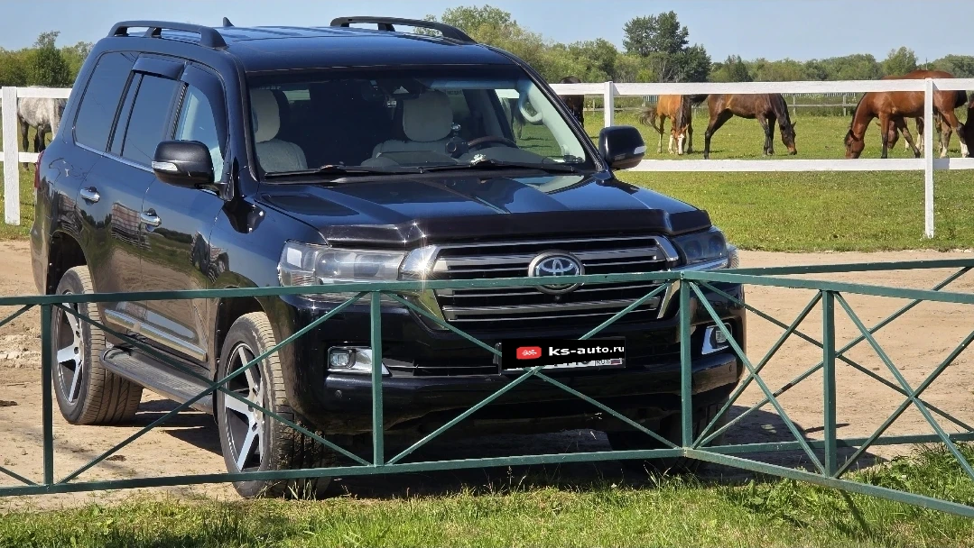 Toyota Land Cruiser, 2016г, полный привод, автомат