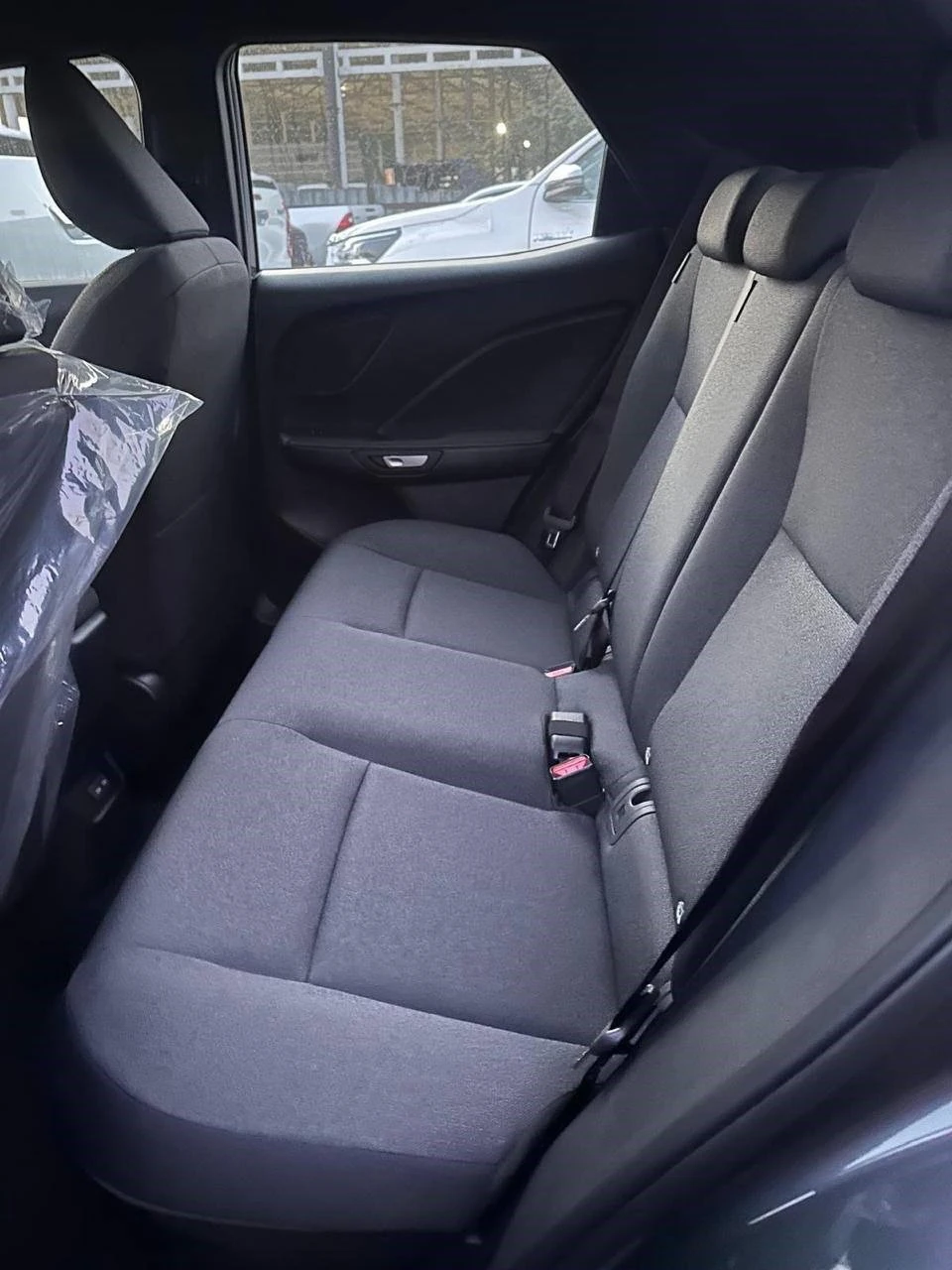 Lexus LBX, 2025г, передний привод, вариатор