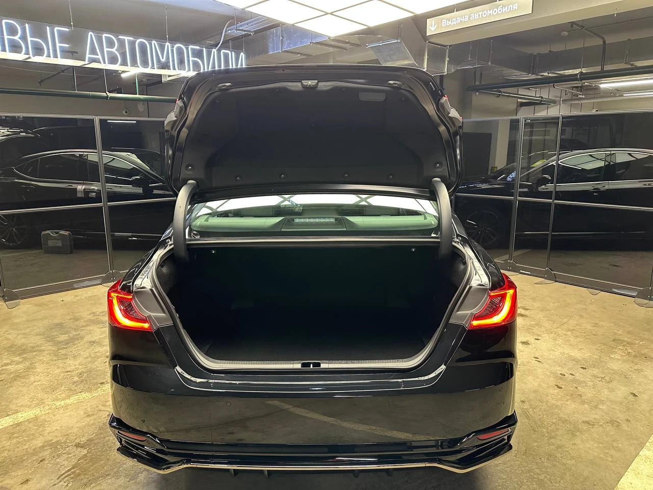 Toyota Camry, 2026г, передний привод, вариатор