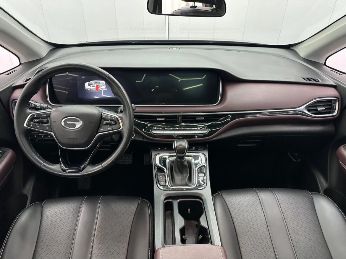 GAC Trumpchi M6 Pro, 2021г, передний привод, автомат