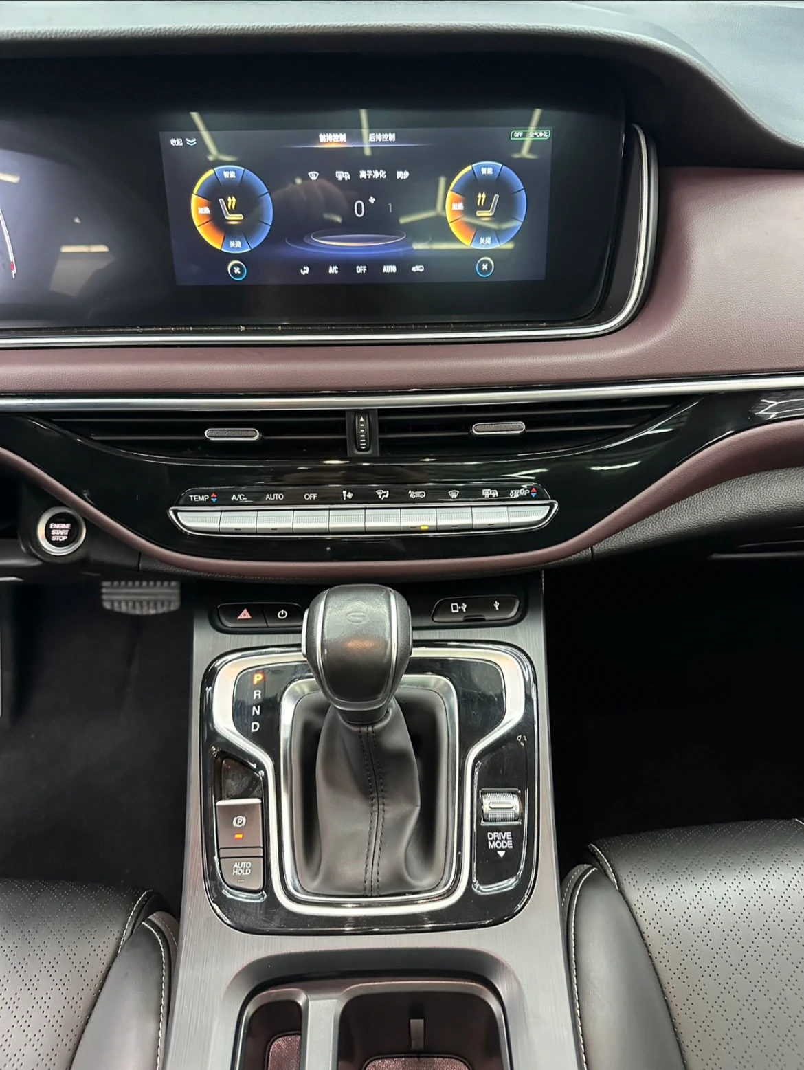 GAC Trumpchi M6 Pro, 2021г, передний привод, автомат