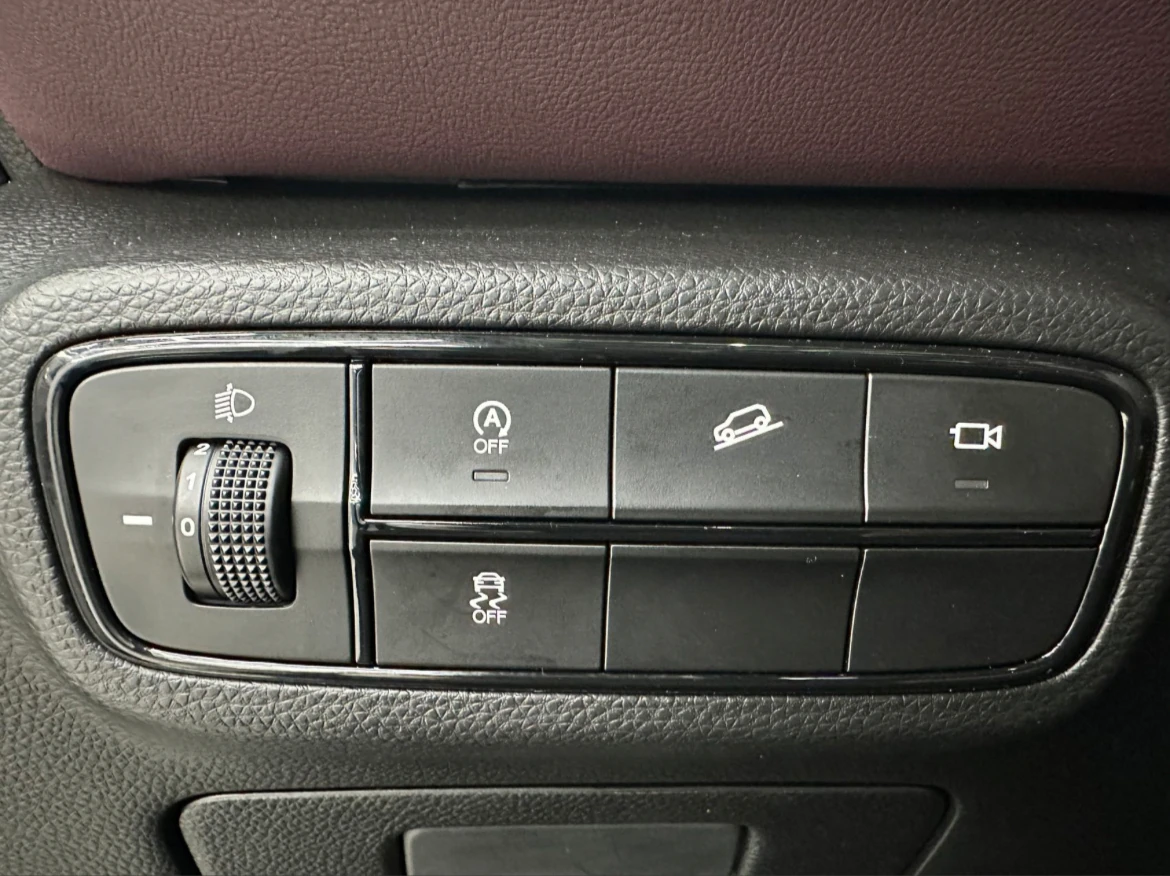 GAC Trumpchi M6 Pro, 2021г, передний привод, автомат