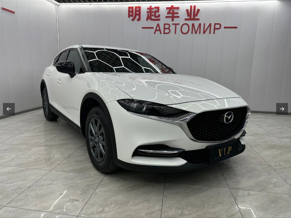 Mazda CX-4, 2023г, передний привод, автомат