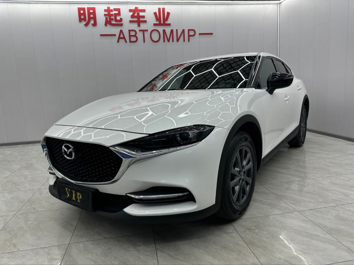 Mazda CX-4, 2023г, передний привод, автомат