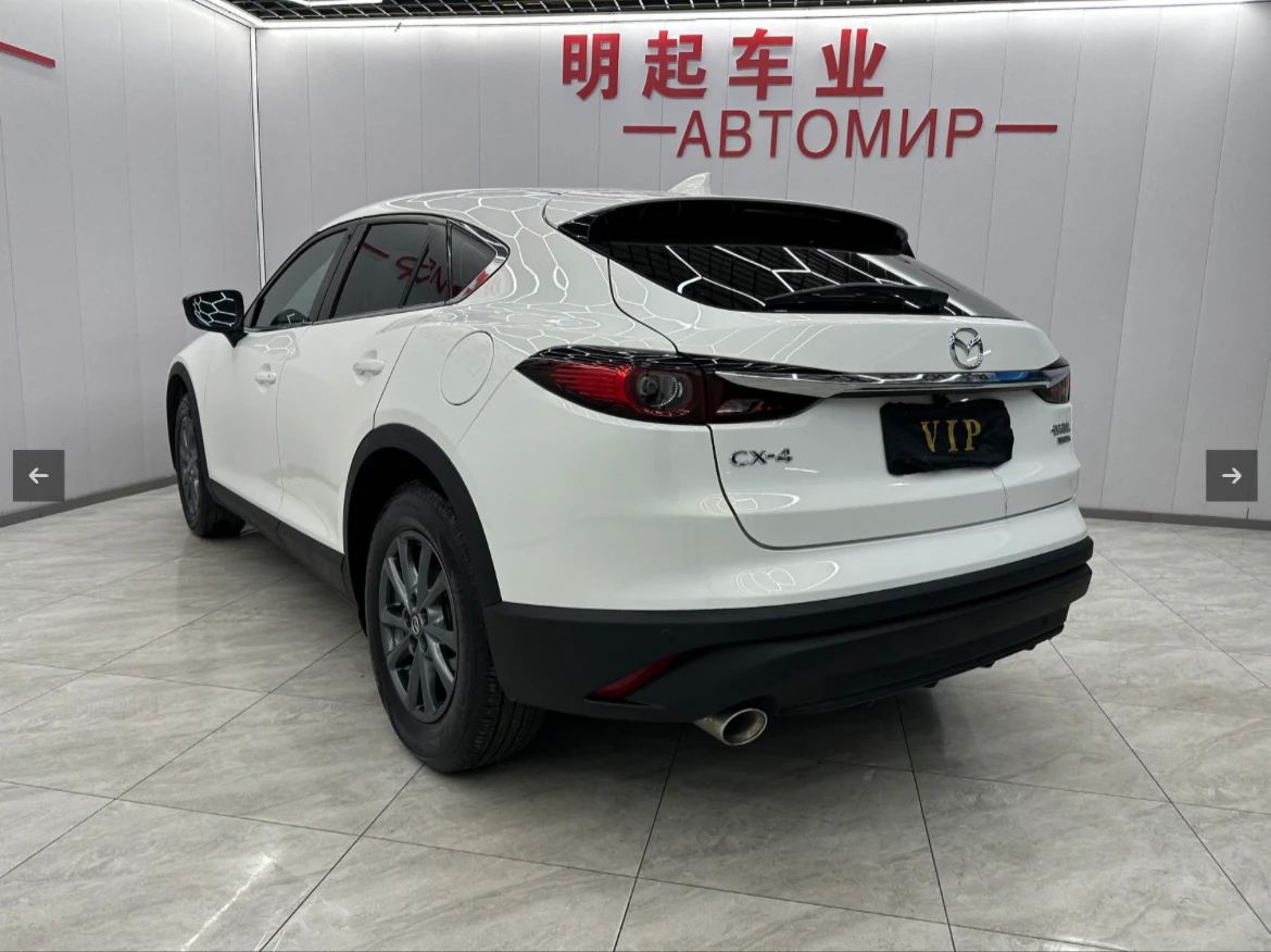 Mazda CX-4, 2023г, передний привод, автомат