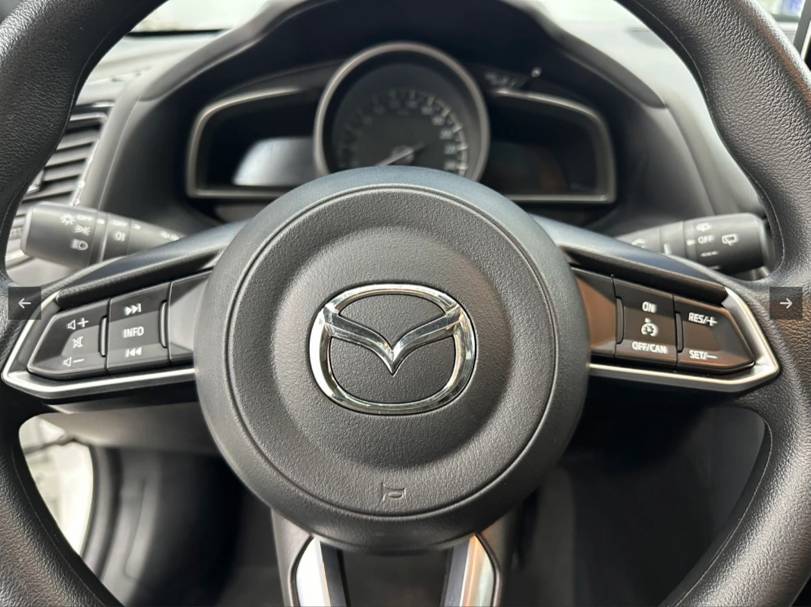 Mazda CX-4, 2023г, передний привод, автомат