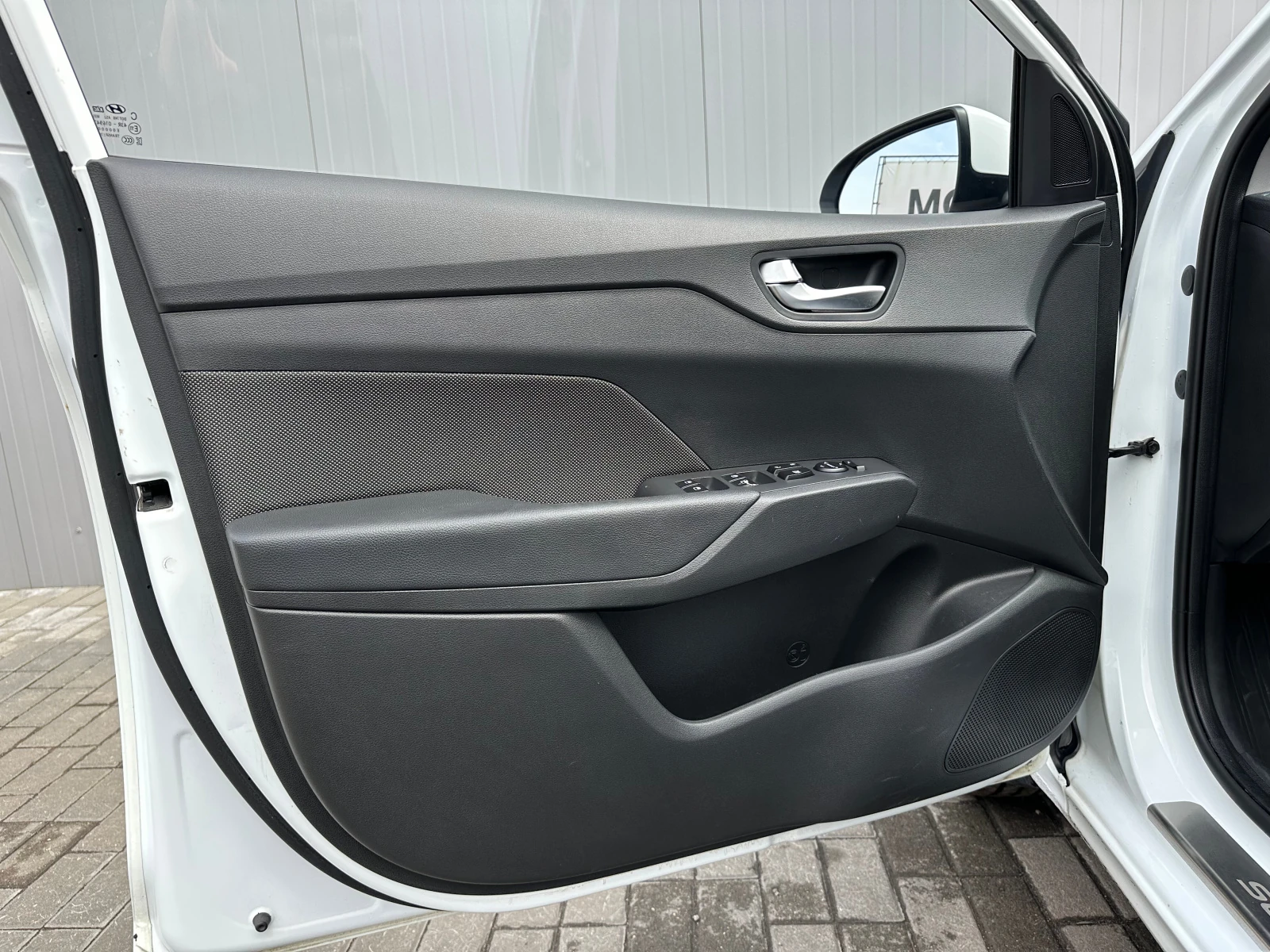 Hyundai Solaris, 2019г, передний привод, автомат