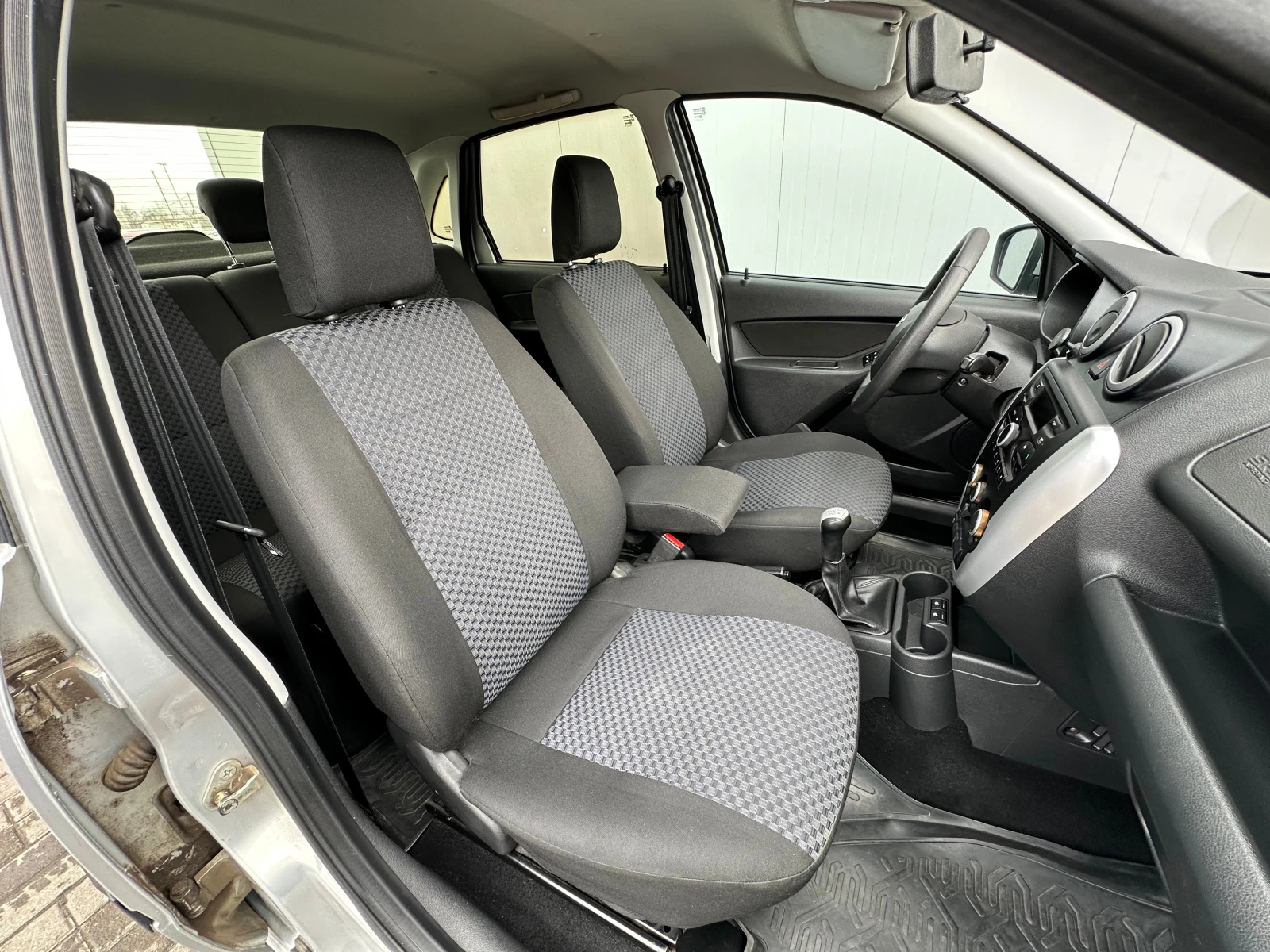 Lada (ВАЗ) Granta, 2017г, передний привод, механика