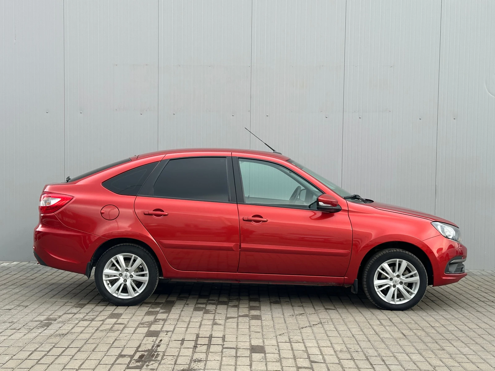 Lada (ВАЗ) Granta, 2020г, передний привод, робот