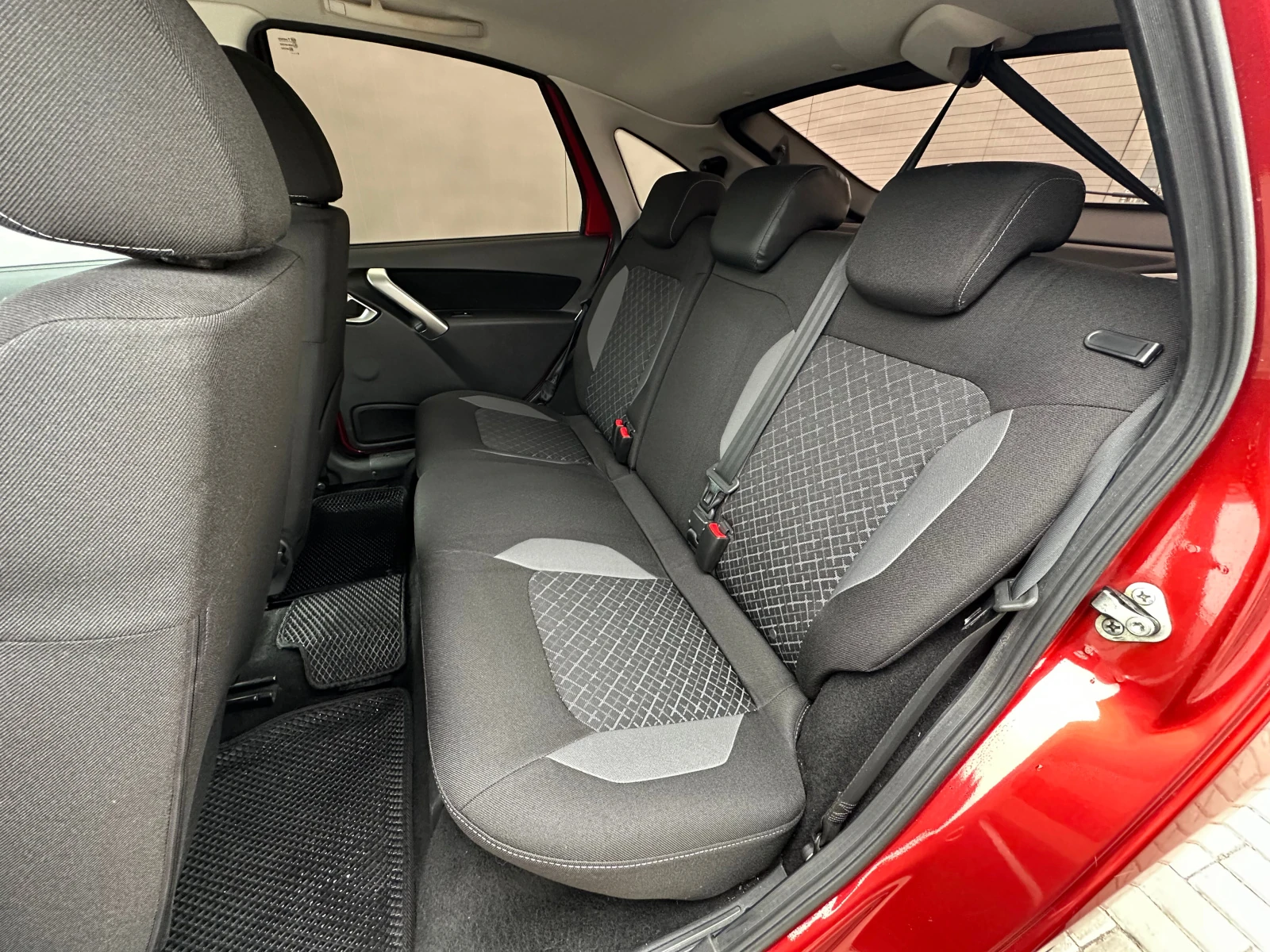 Lada (ВАЗ) Granta, 2020г, передний привод, робот