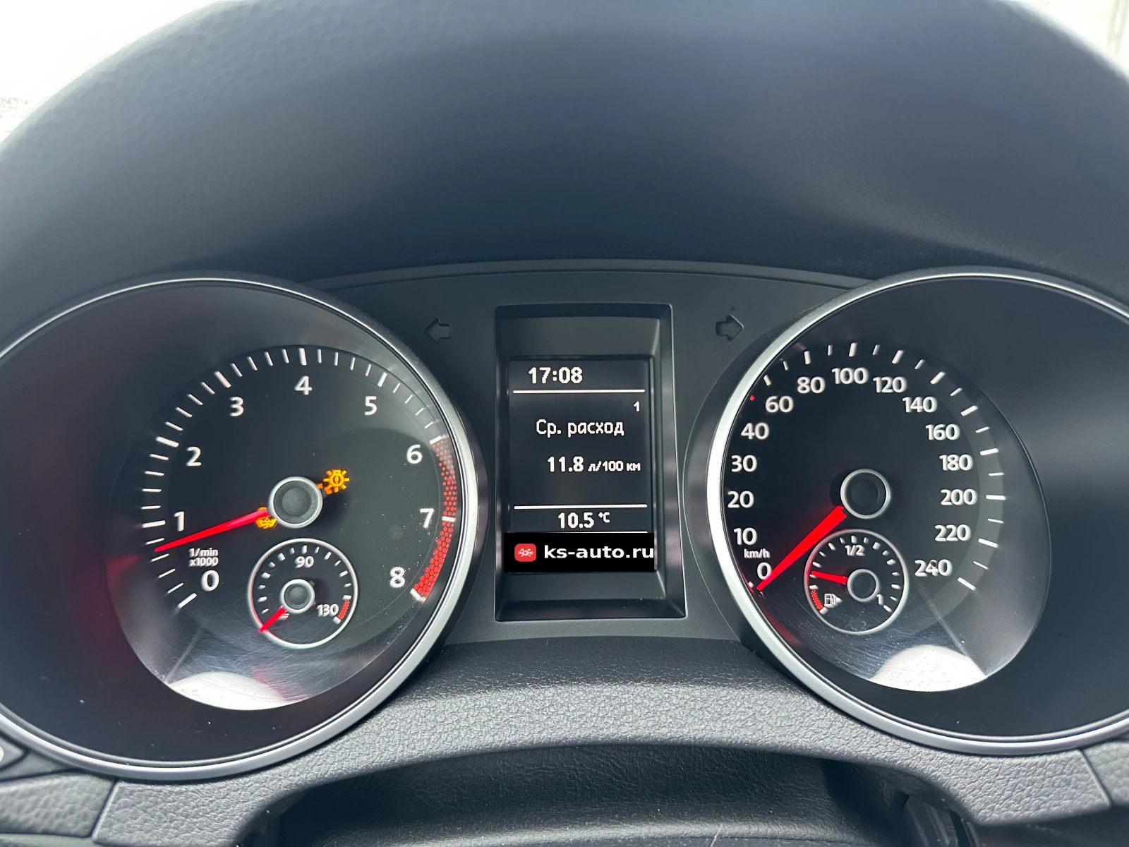 Volkswagen Golf, 2012г, передний привод, механика