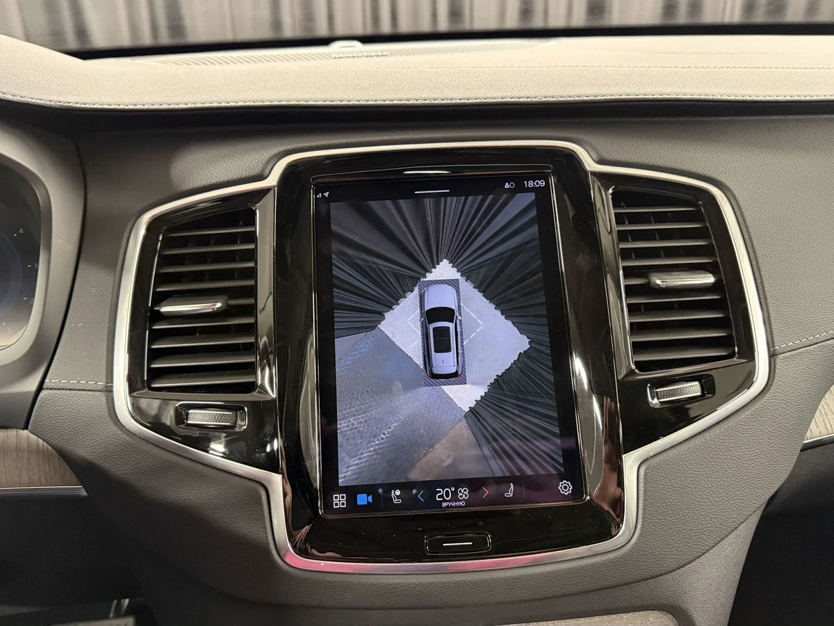 Volvo XC90, 2022г, полный привод, автомат
