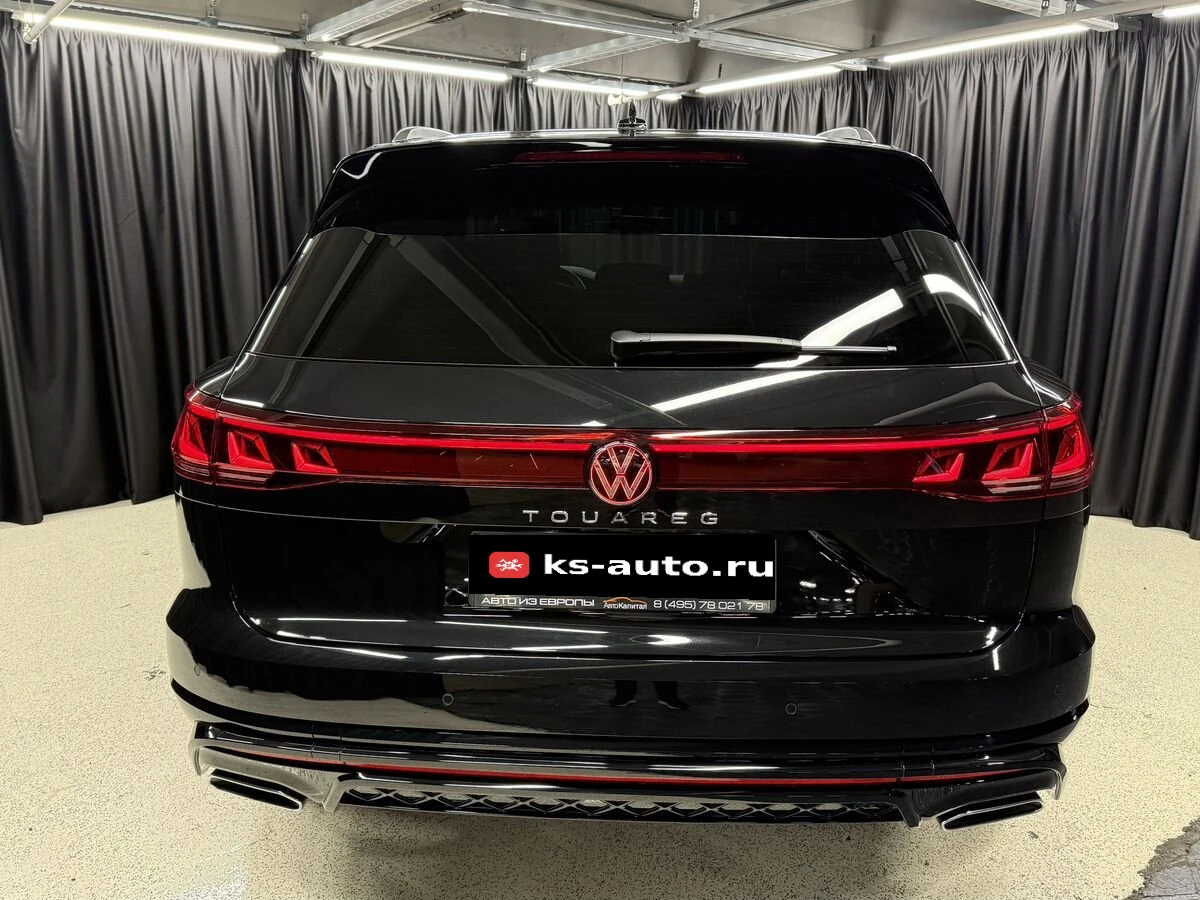 Volkswagen Touareg, 2025г, полный привод, автомат