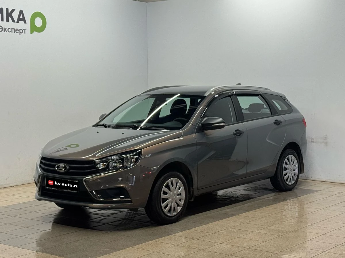 Lada (ВАЗ) Vesta, 2021г, передний привод, механика