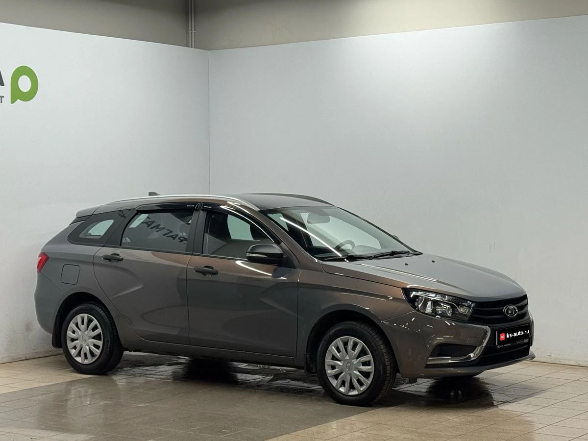 Lada (ВАЗ) Vesta, 2021г, передний привод, механика