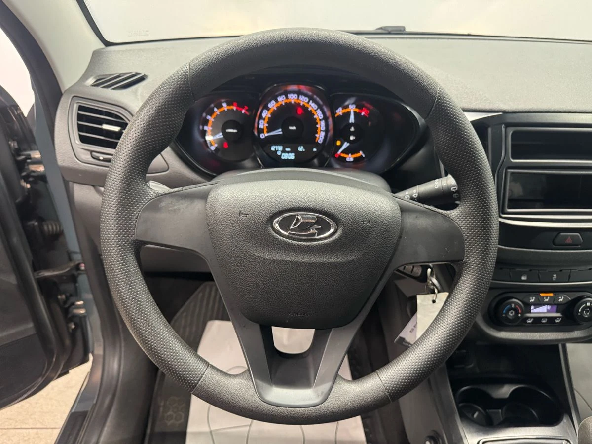 Lada (ВАЗ) Vesta, 2021г, передний привод, механика