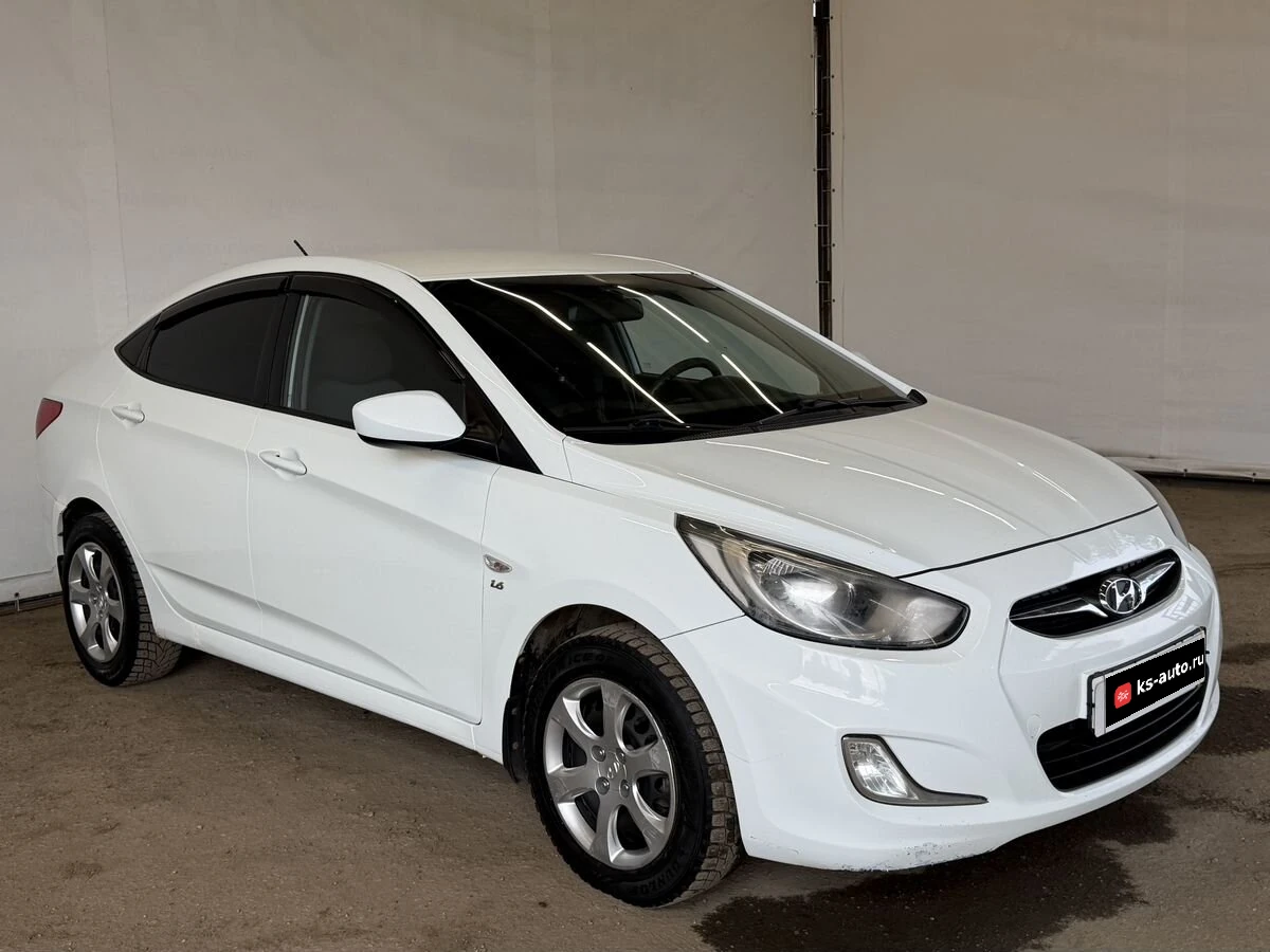 Hyundai Solaris, 2013г, передний привод, автомат