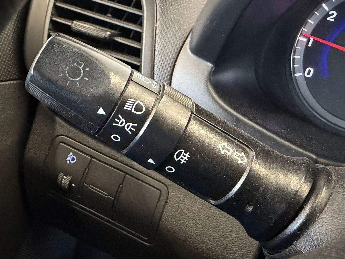 Hyundai Solaris, 2013г, передний привод, автомат