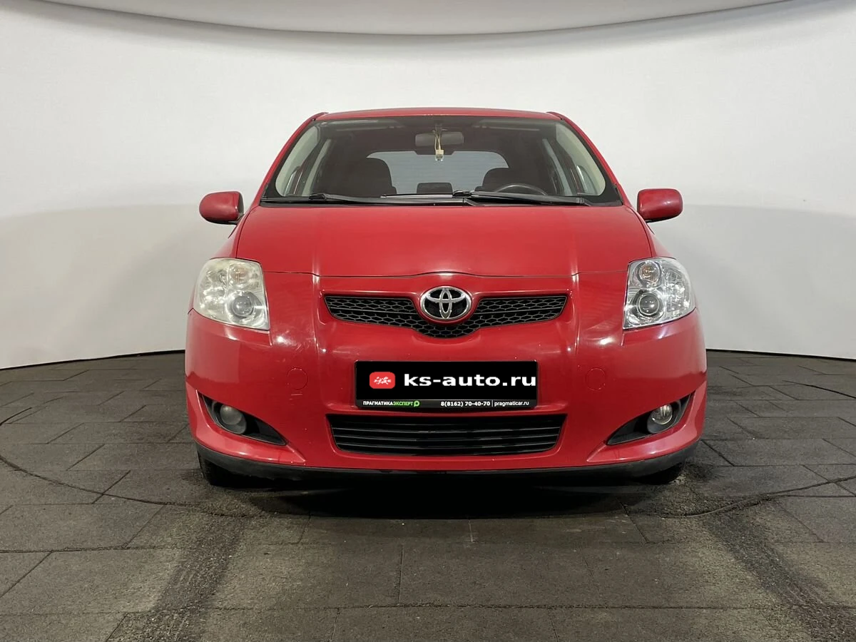 Toyota Auris, 2007г, передний привод, механика