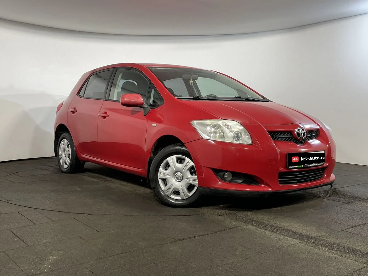Toyota Auris, 2007г, передний привод, механика