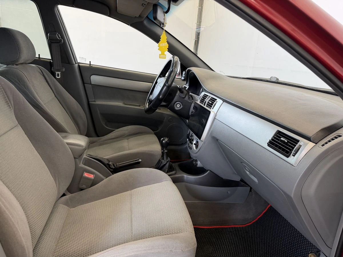 Chevrolet Lacetti, 2007г, передний привод, механика