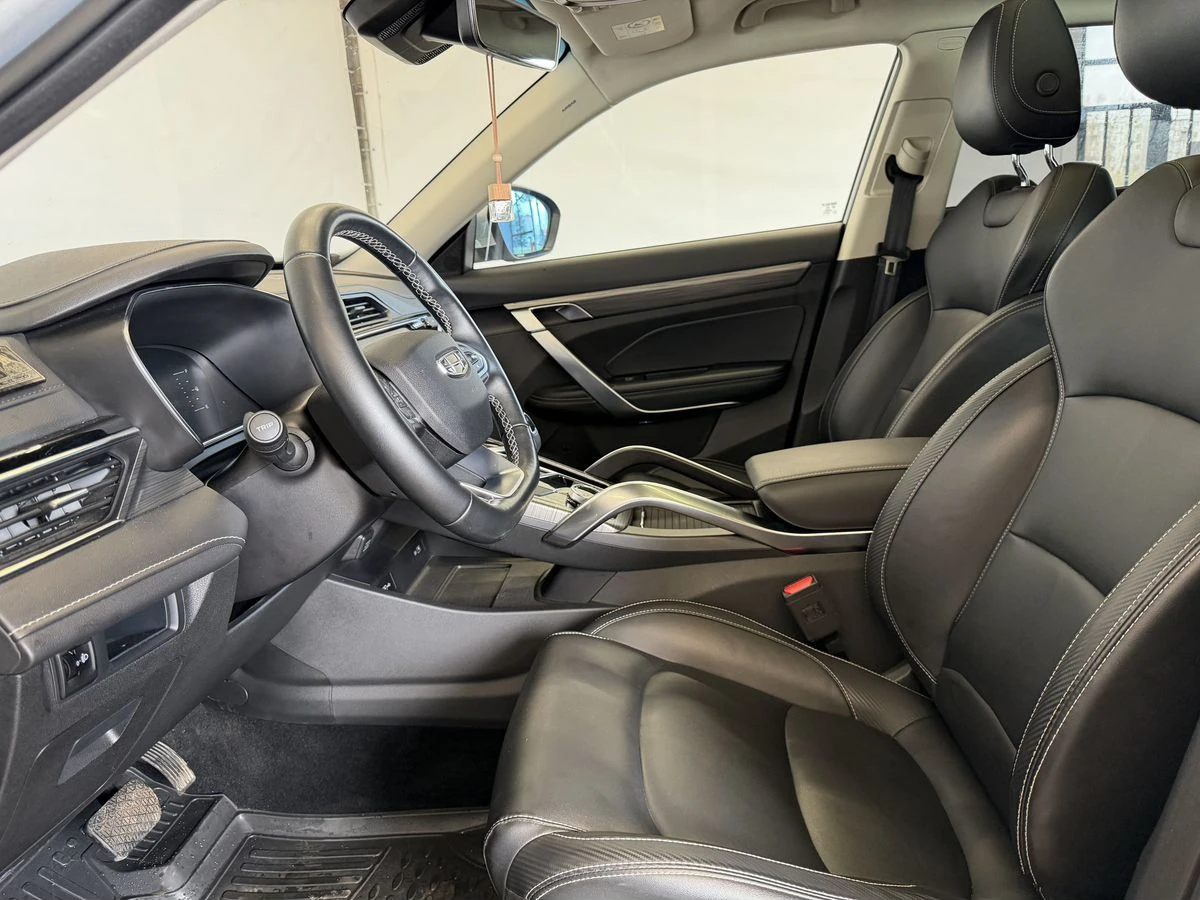Geely Atlas Pro, 2023г, полный привод, робот