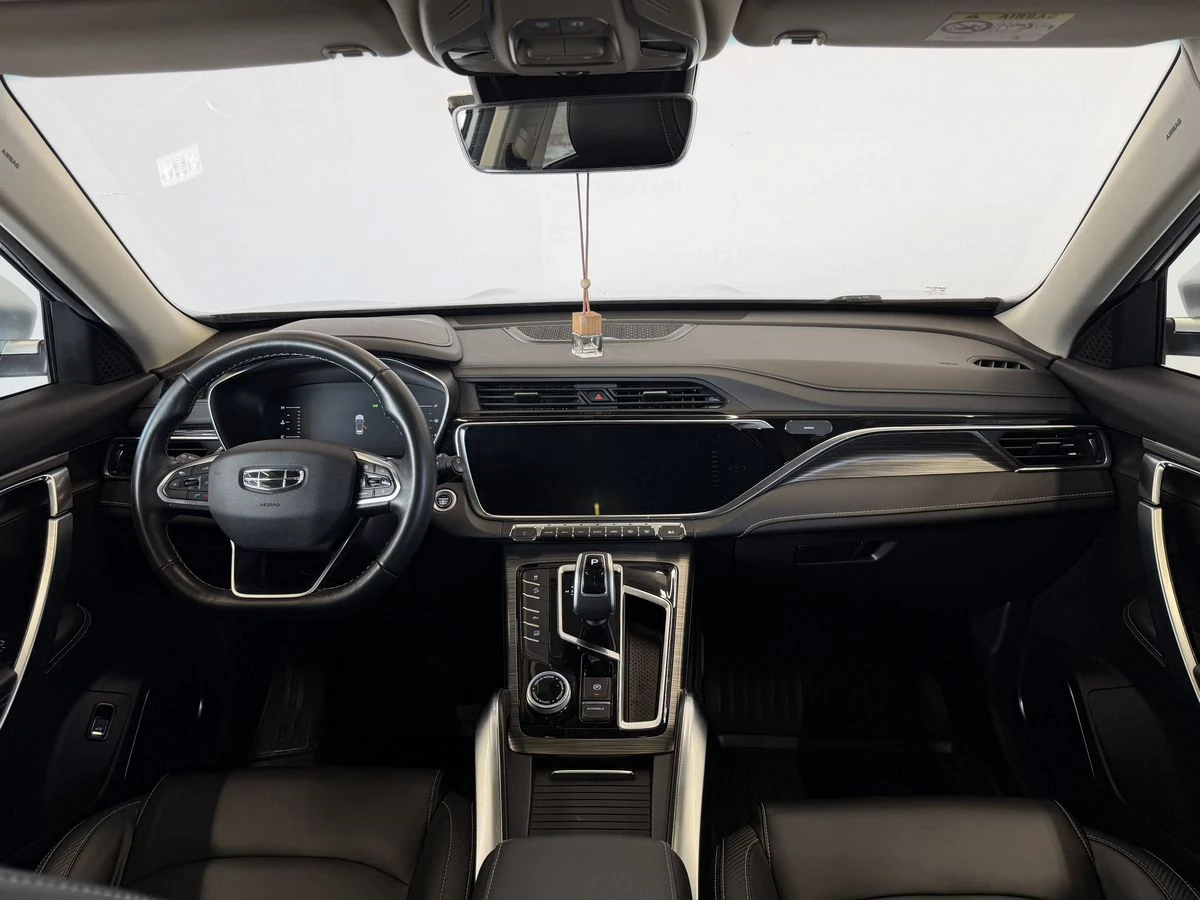 Geely Atlas Pro, 2023г, полный привод, робот