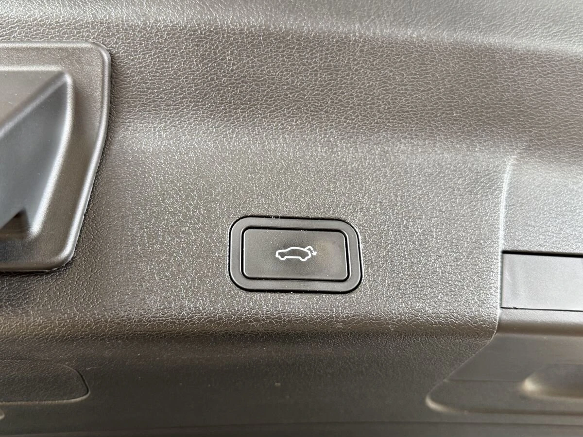 Geely Atlas Pro, 2023г, полный привод, робот