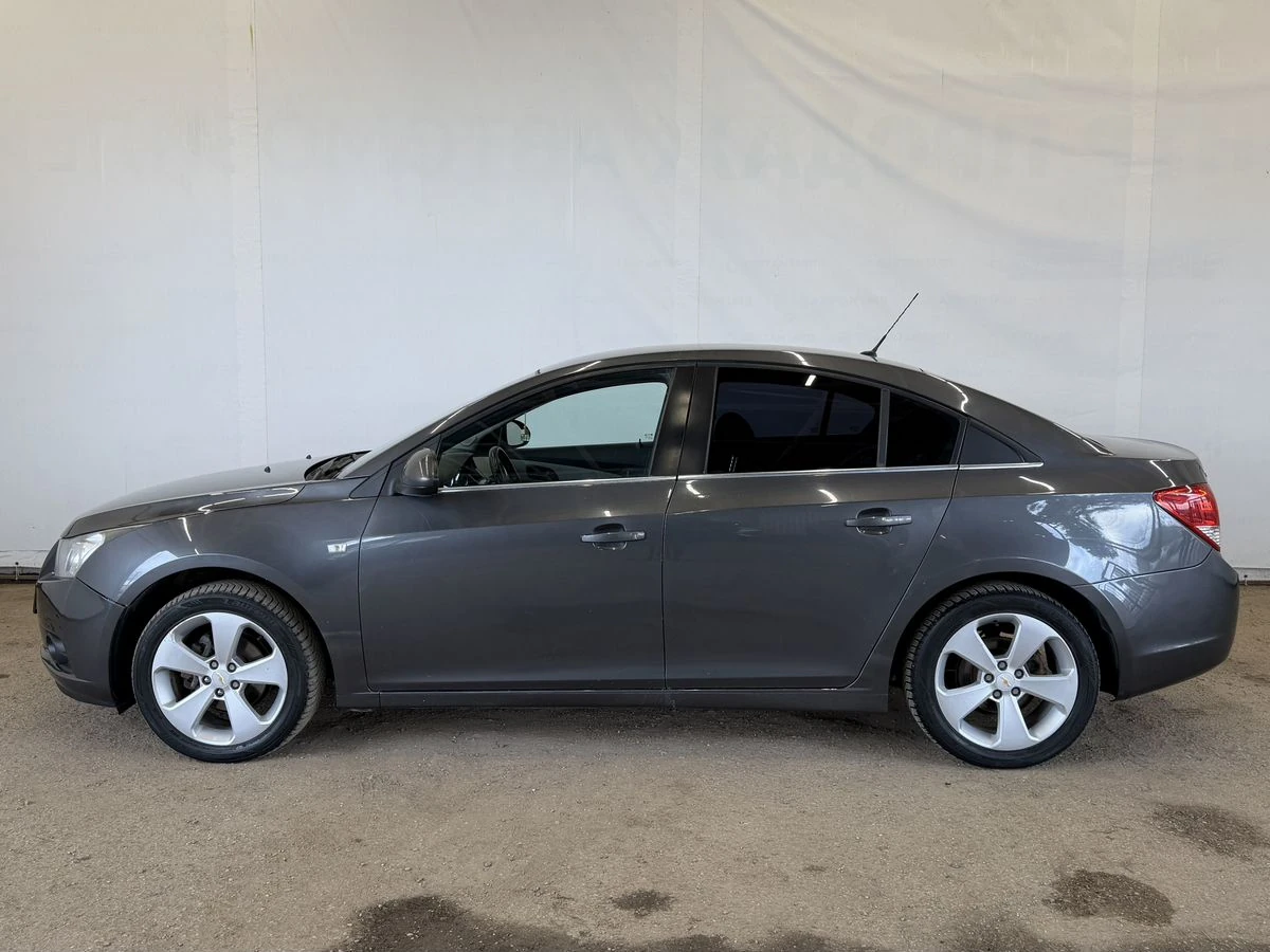Chevrolet Cruze, 2012г, передний привод, автомат