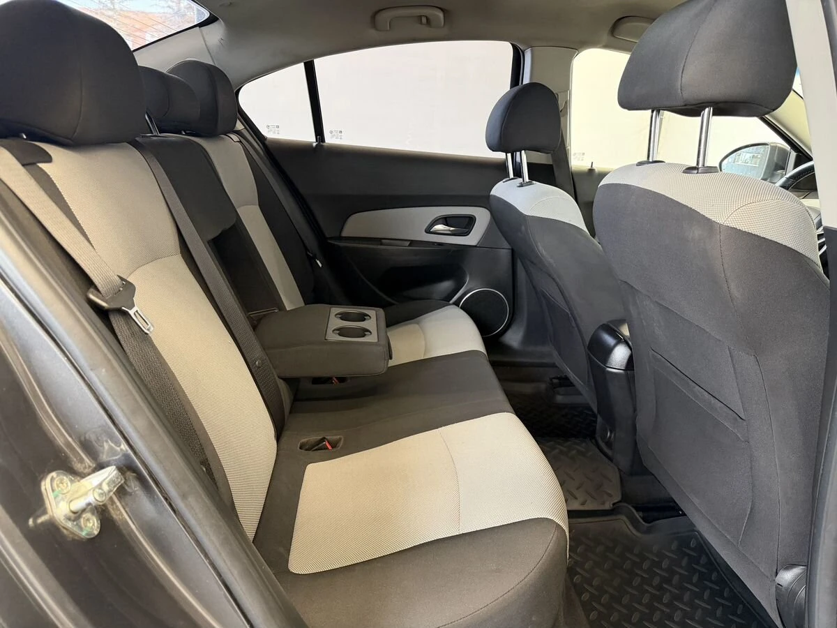 Chevrolet Cruze, 2012г, передний привод, автомат