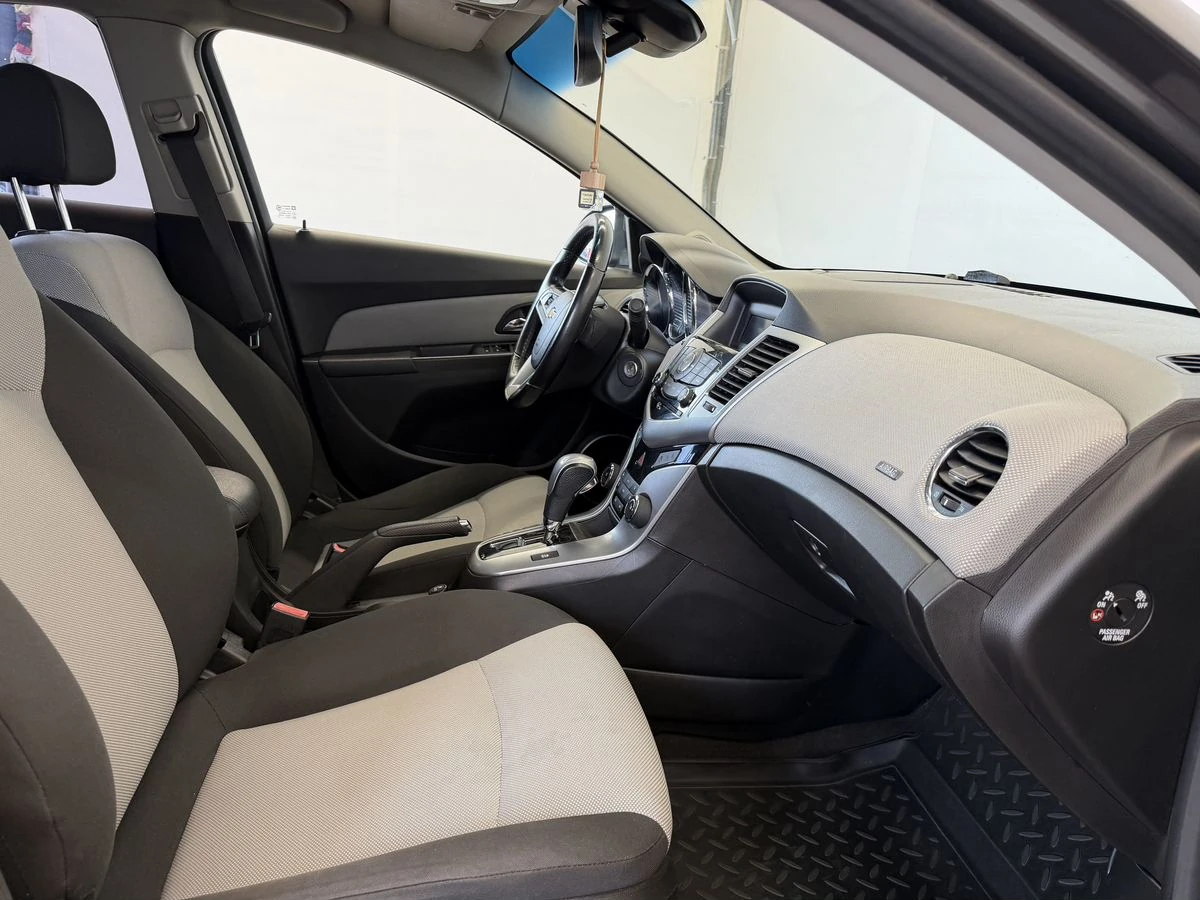 Chevrolet Cruze, 2012г, передний привод, автомат