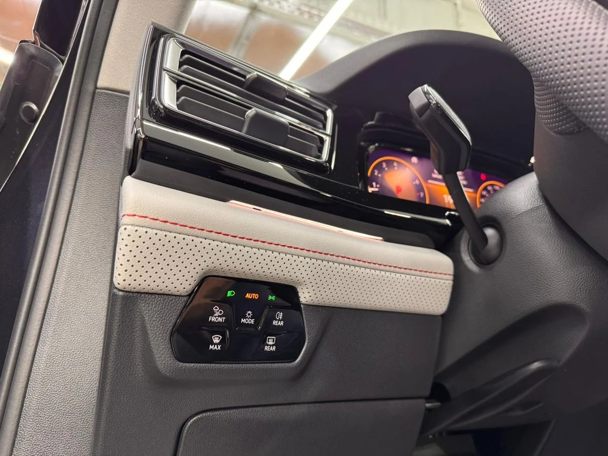 Volkswagen Teramont X, 2025г, полный привод, робот