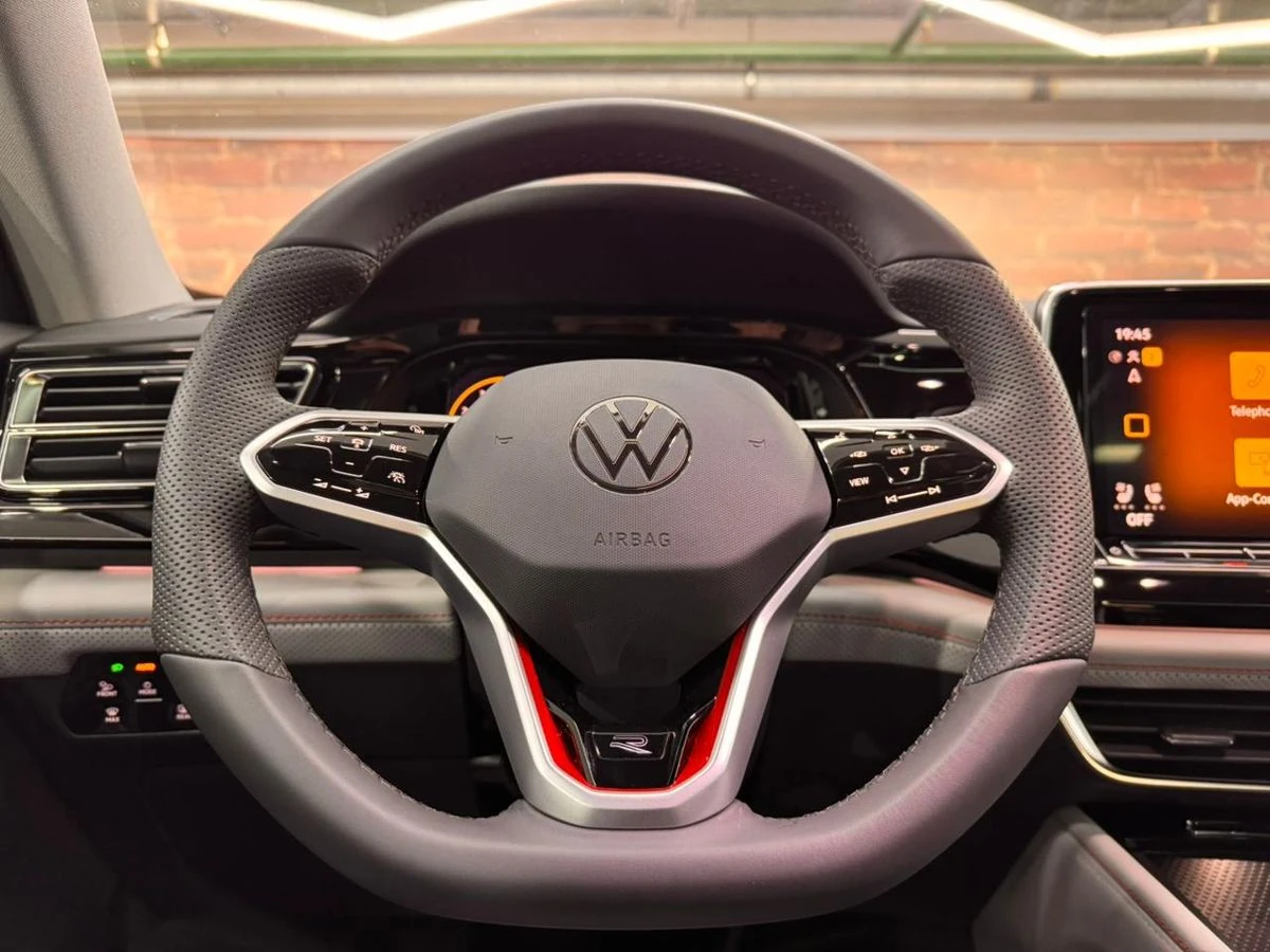 Volkswagen Teramont X, 2025г, полный привод, робот